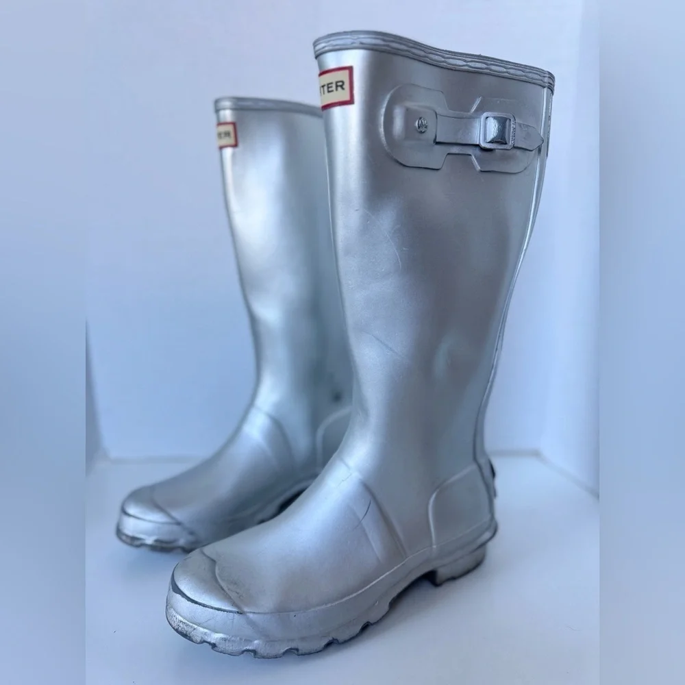 Hunter Rain Boots Metallic Silver Size 5 Girls Boot Youth